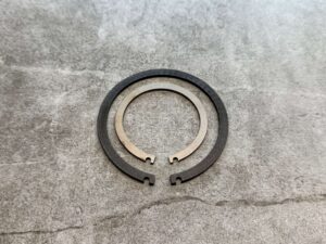 Notched Retaining Ring (EN)