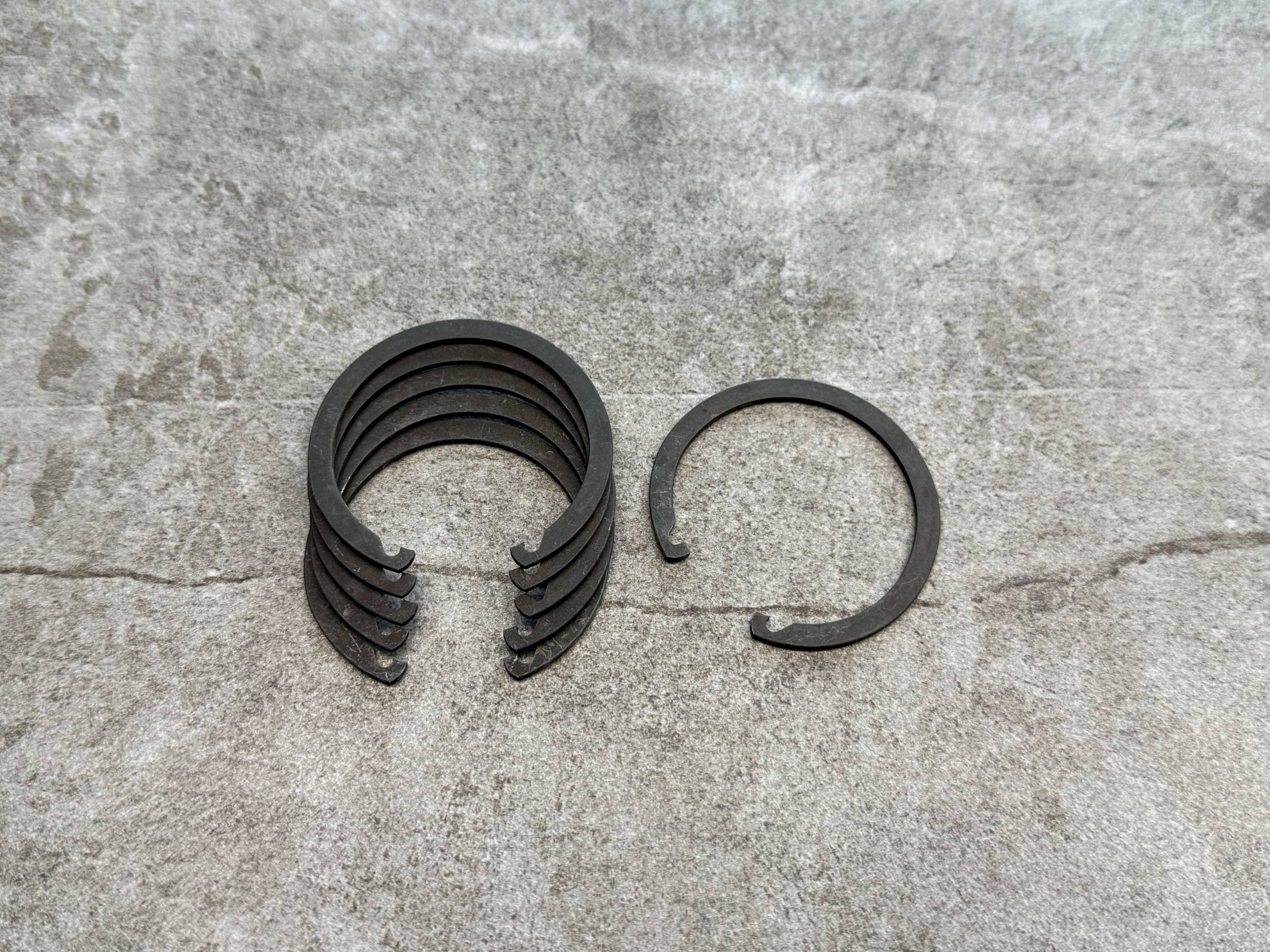 Eaton Notched Retaining Ring (IN)