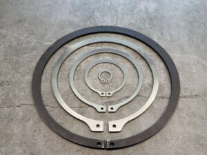 1400 & D1400 Stamped Retaining Rings