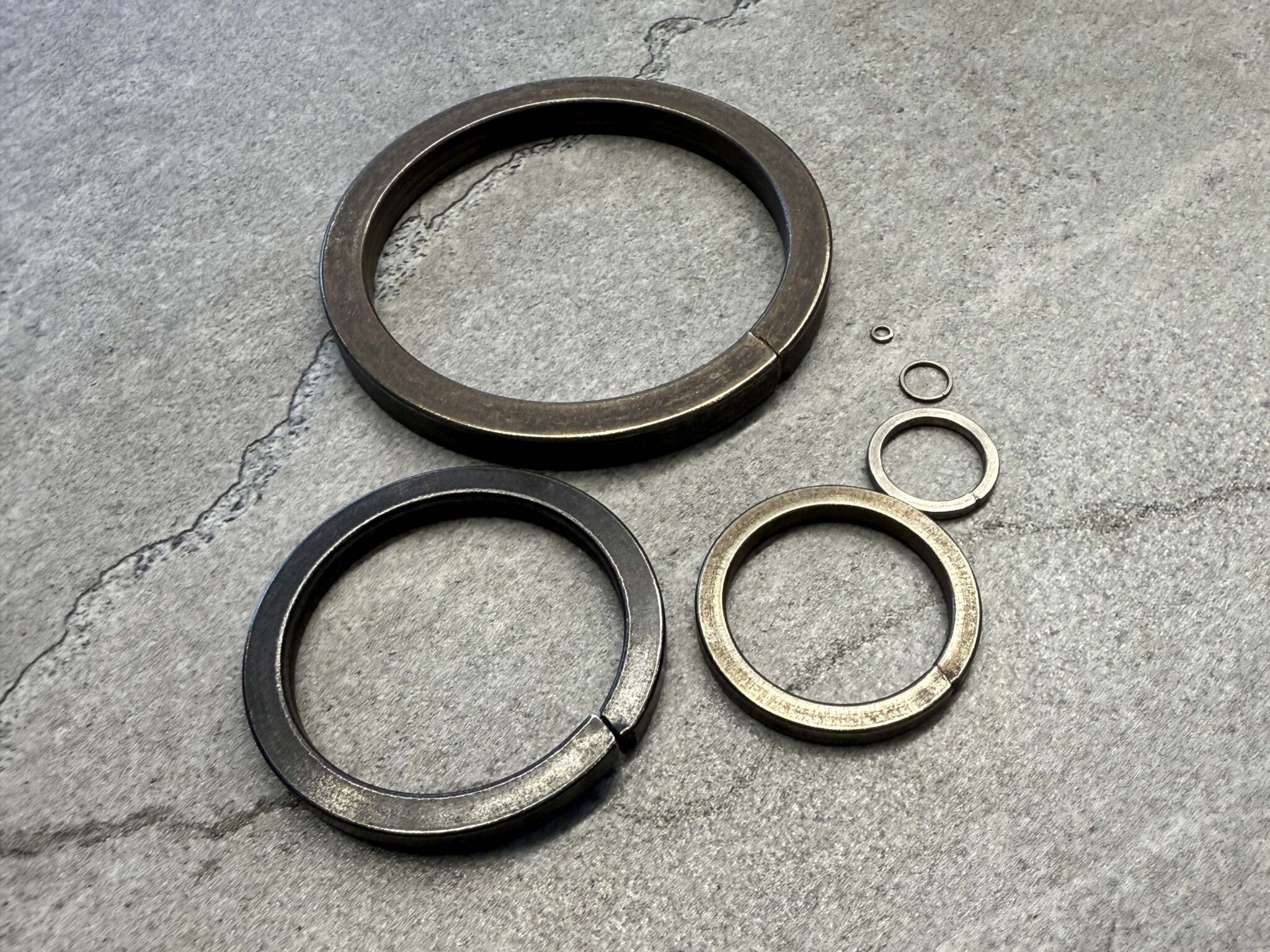 Square Wire Open & Closed Gap | Industrial Retaining Ring & Snap Ring ...